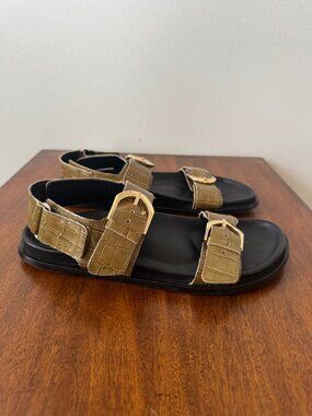 Alohas Green Black Sandals